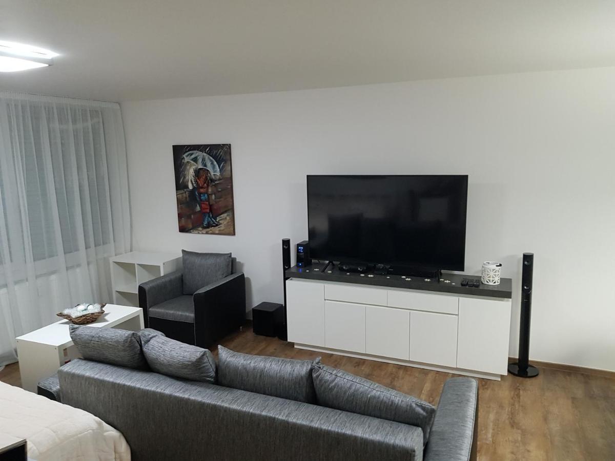 G Support Apartment براغ المظهر الخارجي الصورة